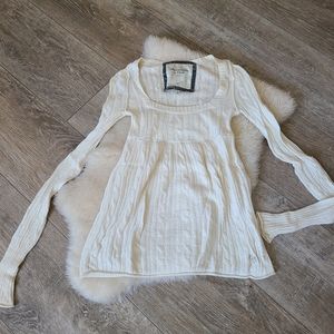 Abercrombie & Fitch Lightweight Sweater Top